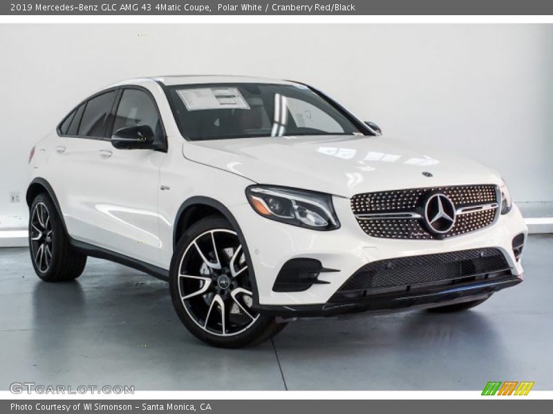 Front 3/4 View of 2019 GLC AMG 43 4Matic Coupe