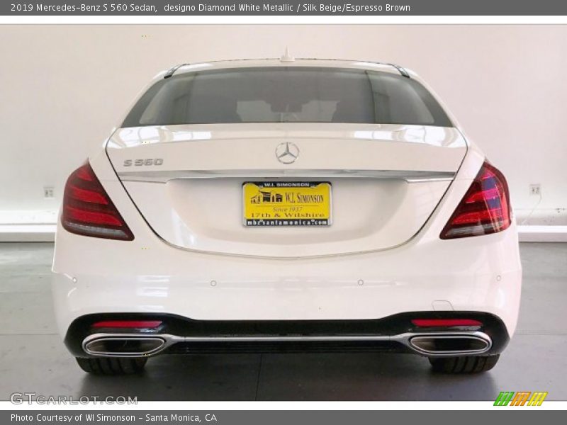 designo Diamond White Metallic / Silk Beige/Espresso Brown 2019 Mercedes-Benz S 560 Sedan