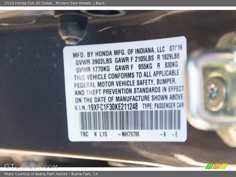 Modern Steel Metallic / Black 2019 Honda Civic EX Sedan