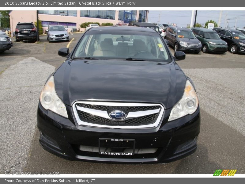 Crystal Black Silica / Warm Ivory 2010 Subaru Legacy 2.5i Limited Sedan