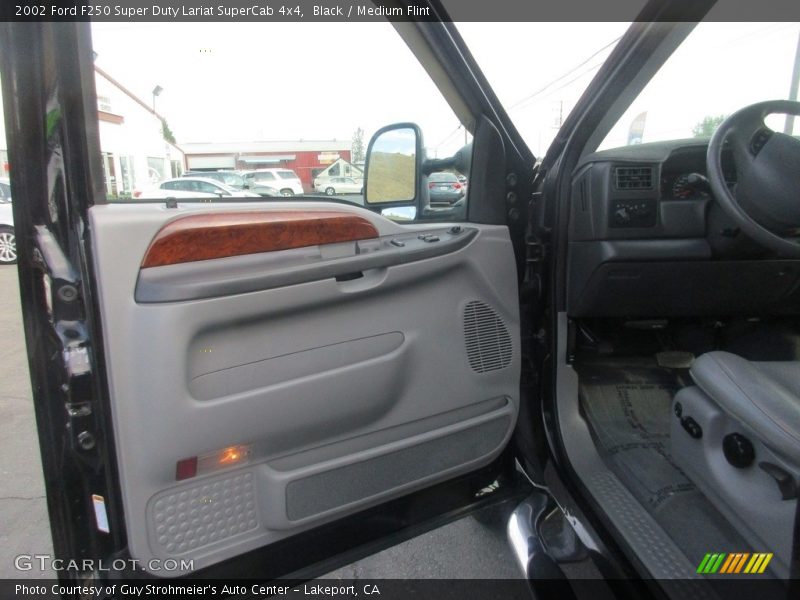 Black / Medium Flint 2002 Ford F250 Super Duty Lariat SuperCab 4x4