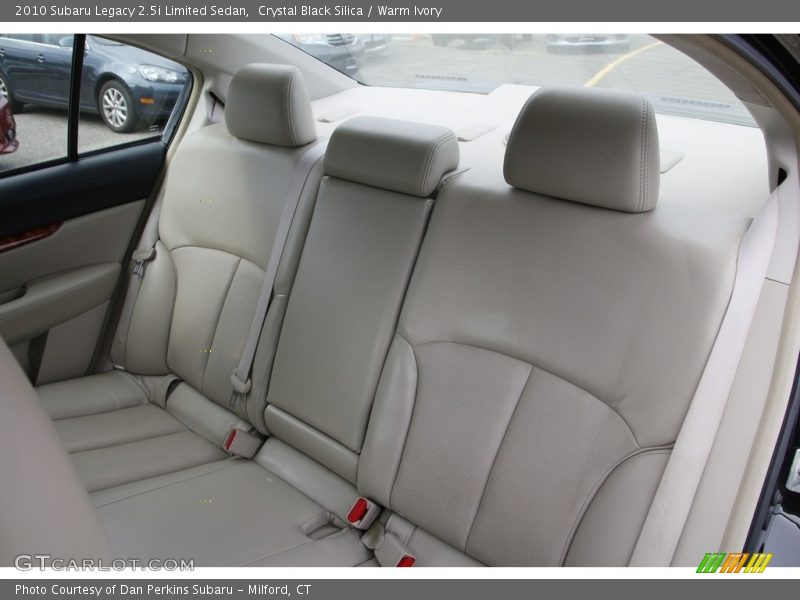 Crystal Black Silica / Warm Ivory 2010 Subaru Legacy 2.5i Limited Sedan