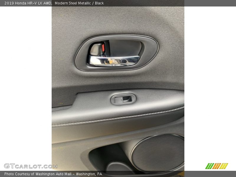 Modern Steel Metallic / Black 2019 Honda HR-V LX AWD