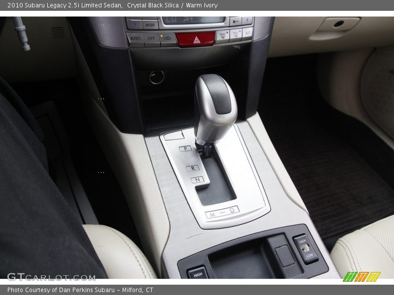 Crystal Black Silica / Warm Ivory 2010 Subaru Legacy 2.5i Limited Sedan