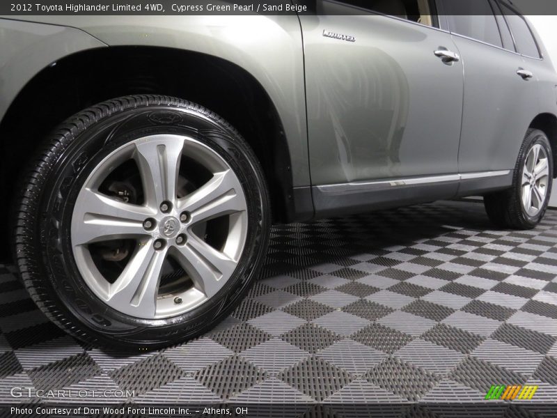 Cypress Green Pearl / Sand Beige 2012 Toyota Highlander Limited 4WD