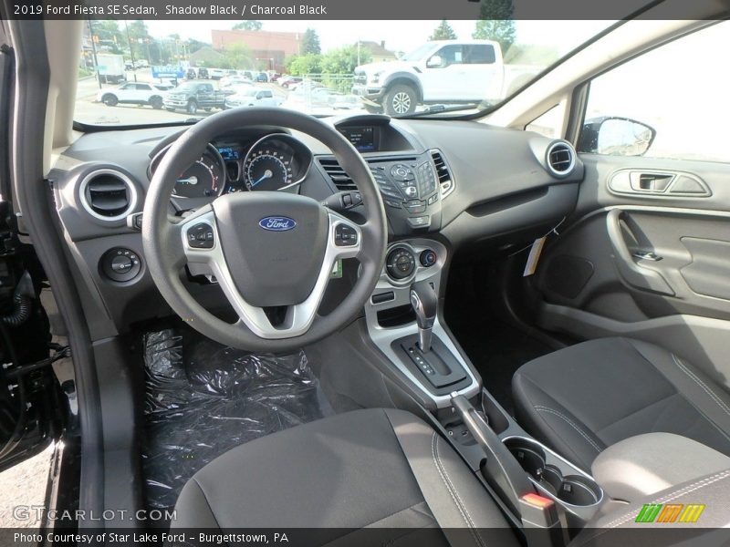 Shadow Black / Charcoal Black 2019 Ford Fiesta SE Sedan