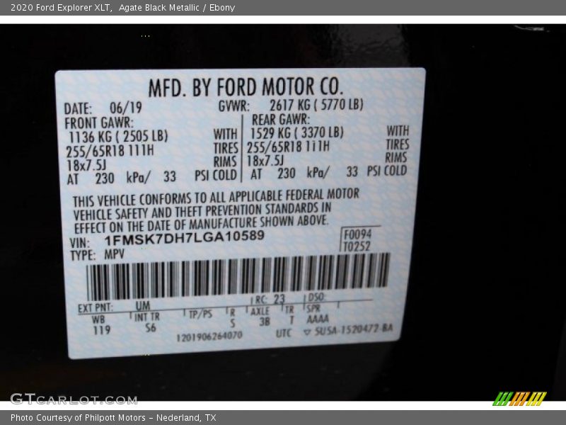2020 Explorer XLT Agate Black Metallic Color Code UM