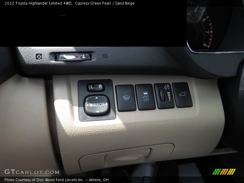 Cypress Green Pearl / Sand Beige 2012 Toyota Highlander Limited 4WD