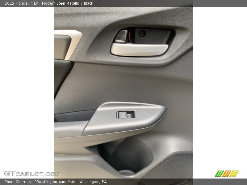Modern Steel Metallic / Black 2019 Honda Fit LX
