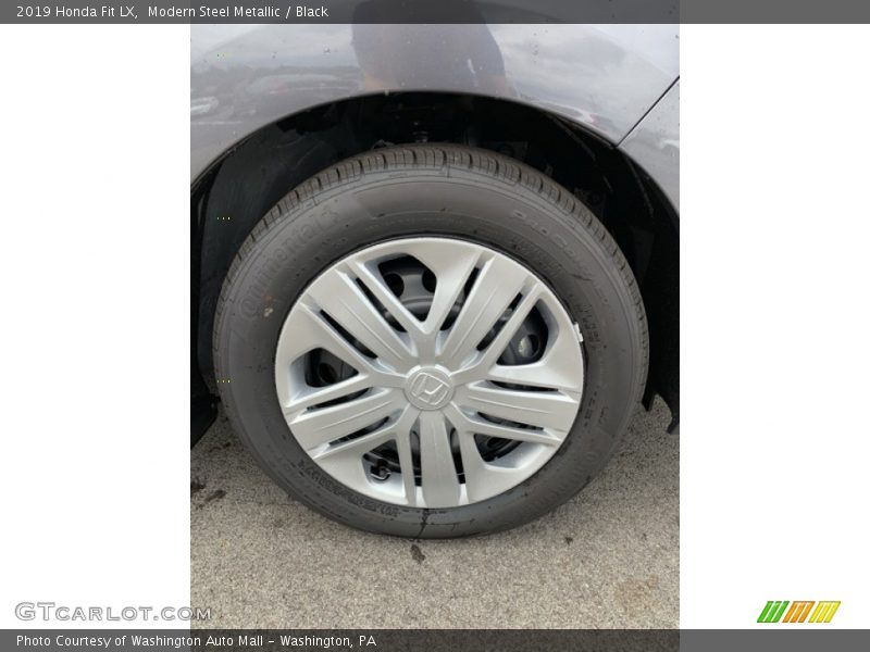 Modern Steel Metallic / Black 2019 Honda Fit LX
