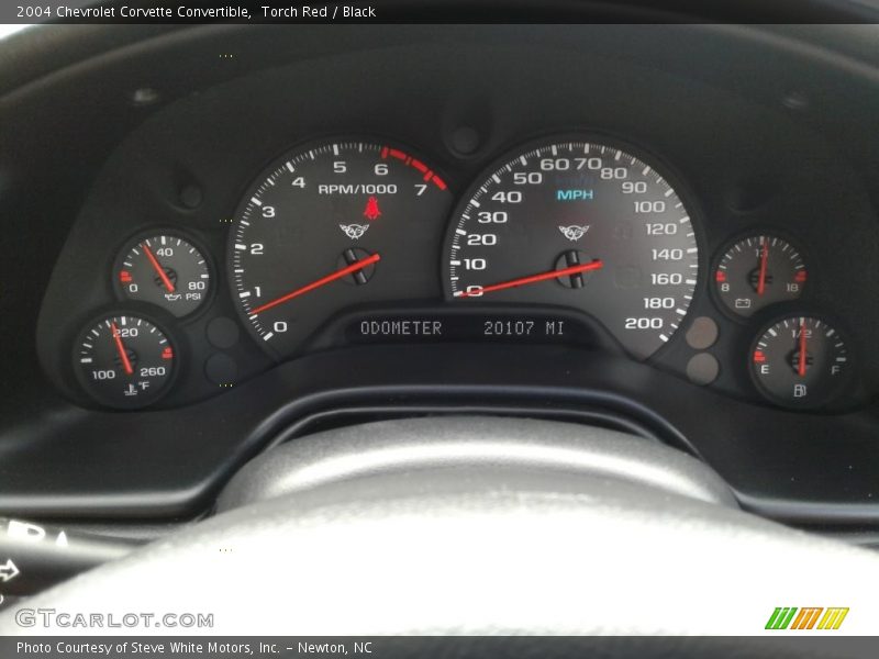 Torch Red / Black 2004 Chevrolet Corvette Convertible