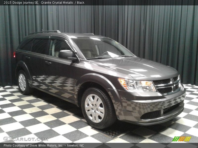 Granite Crystal Metallic / Black 2015 Dodge Journey SE