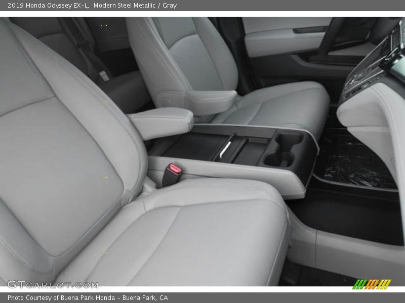 Modern Steel Metallic / Gray 2019 Honda Odyssey EX-L