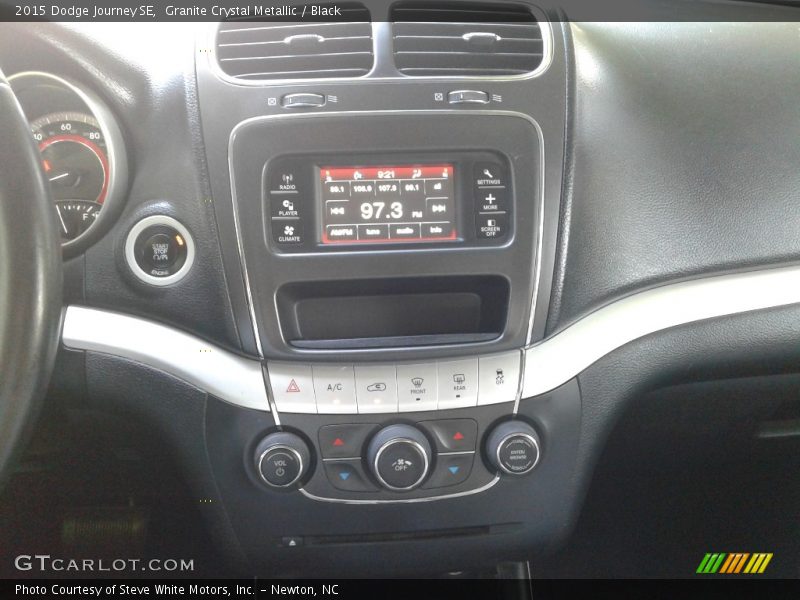 Granite Crystal Metallic / Black 2015 Dodge Journey SE