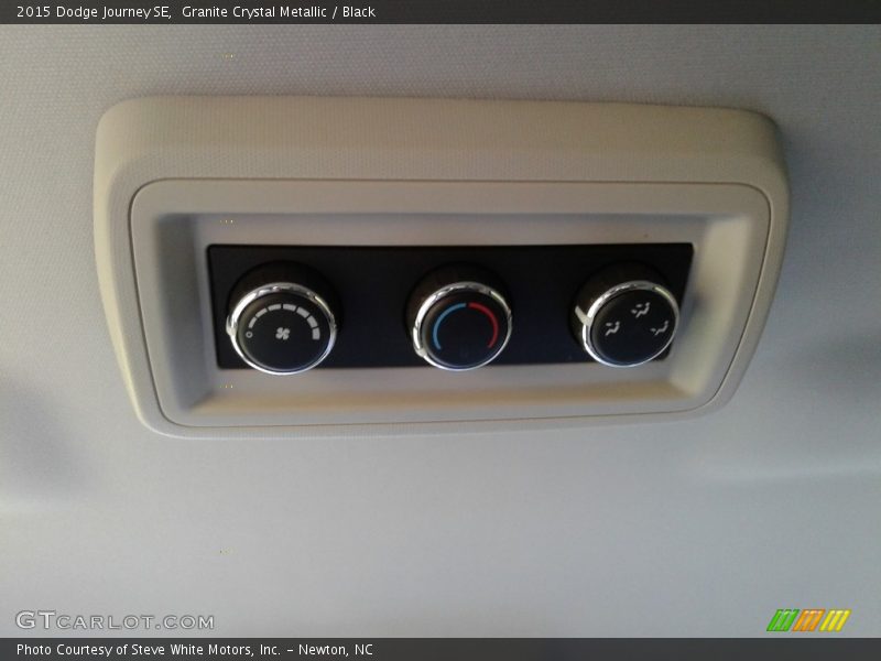 Granite Crystal Metallic / Black 2015 Dodge Journey SE