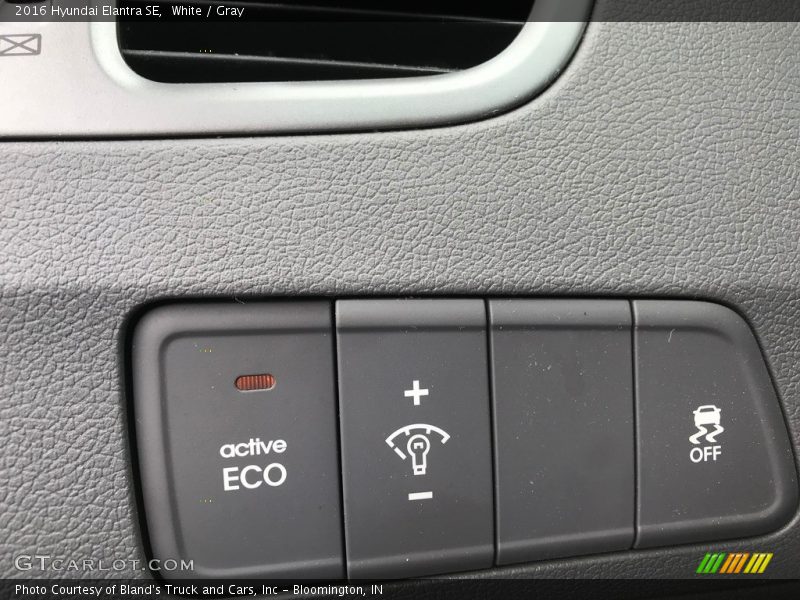 White / Gray 2016 Hyundai Elantra SE