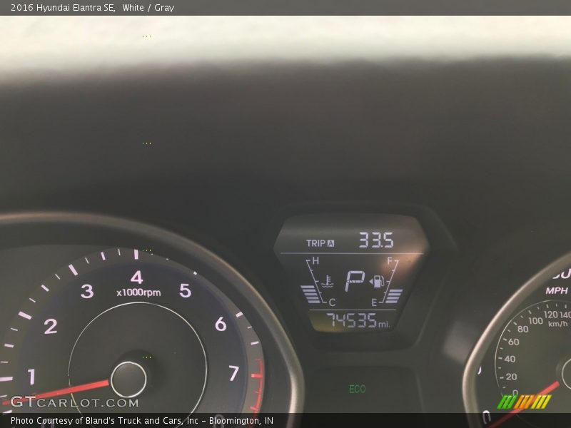 White / Gray 2016 Hyundai Elantra SE