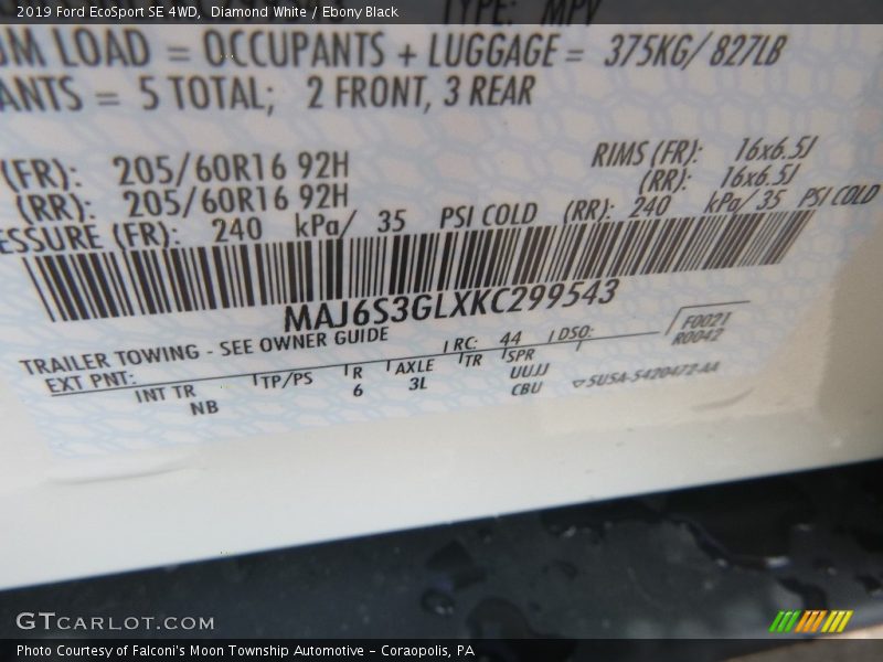 Diamond White / Ebony Black 2019 Ford EcoSport SE 4WD