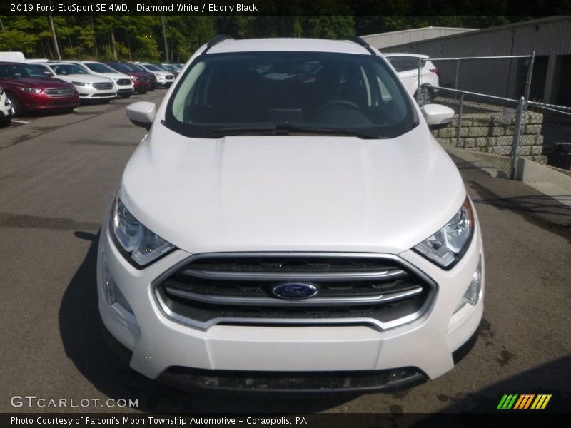 Diamond White / Ebony Black 2019 Ford EcoSport SE 4WD