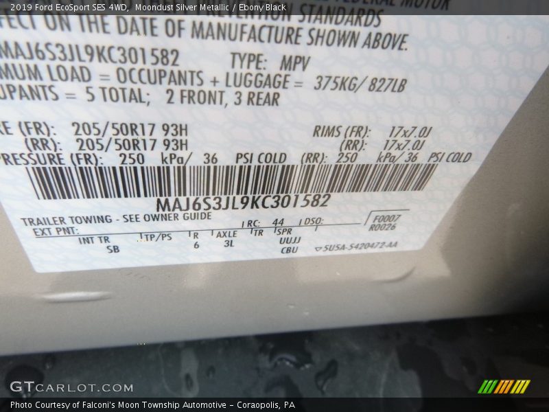 Moondust Silver Metallic / Ebony Black 2019 Ford EcoSport SES 4WD