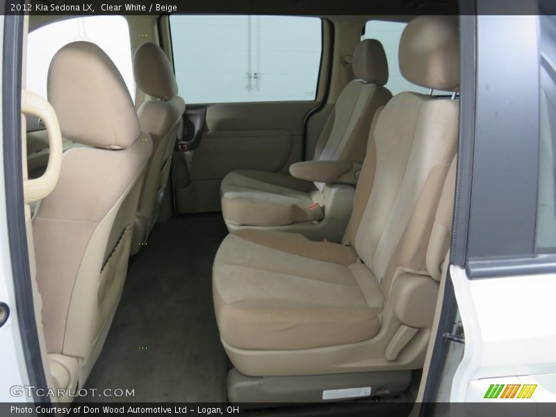 Clear White / Beige 2012 Kia Sedona LX
