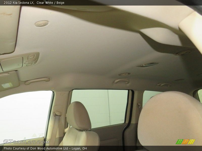 Clear White / Beige 2012 Kia Sedona LX