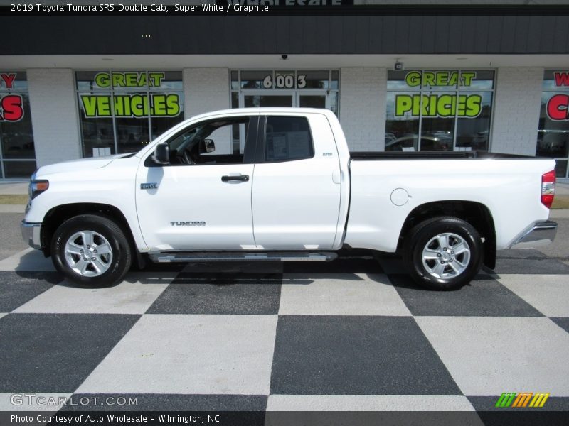 Super White / Graphite 2019 Toyota Tundra SR5 Double Cab