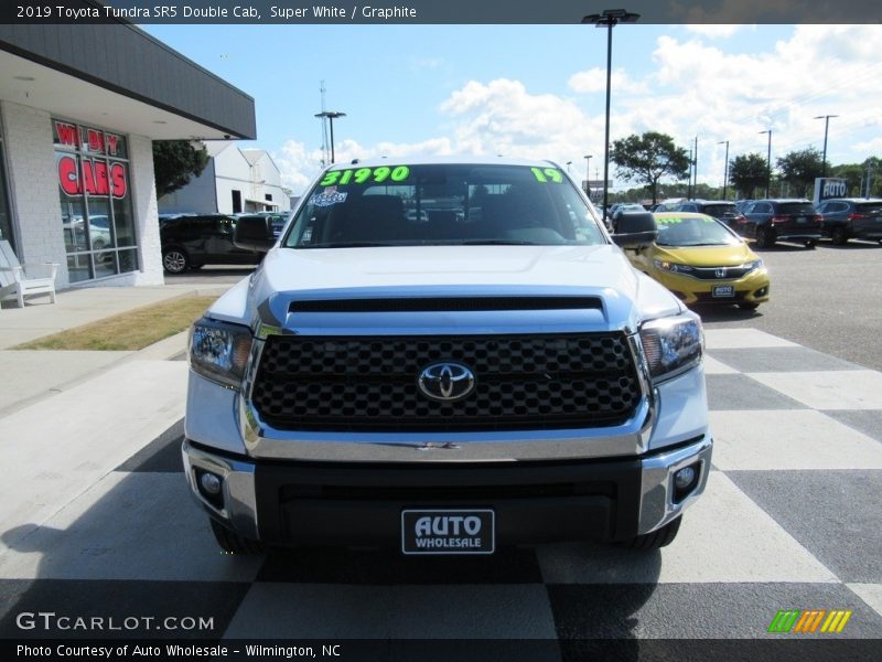 Super White / Graphite 2019 Toyota Tundra SR5 Double Cab