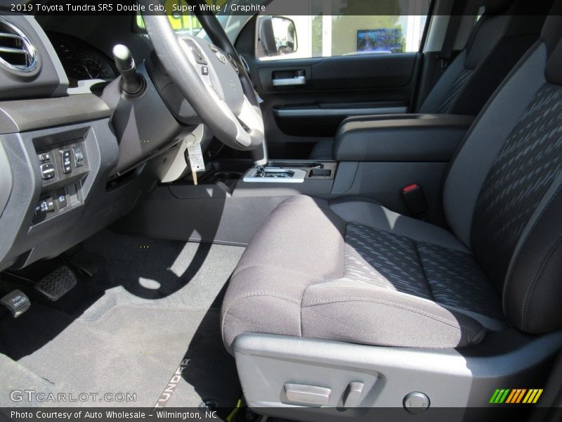 Super White / Graphite 2019 Toyota Tundra SR5 Double Cab