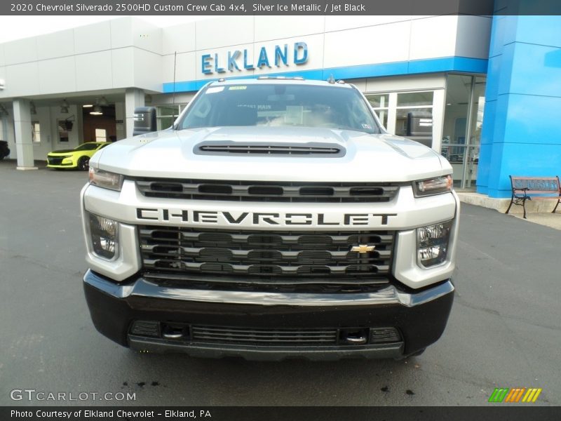 Silver Ice Metallic / Jet Black 2020 Chevrolet Silverado 2500HD Custom Crew Cab 4x4