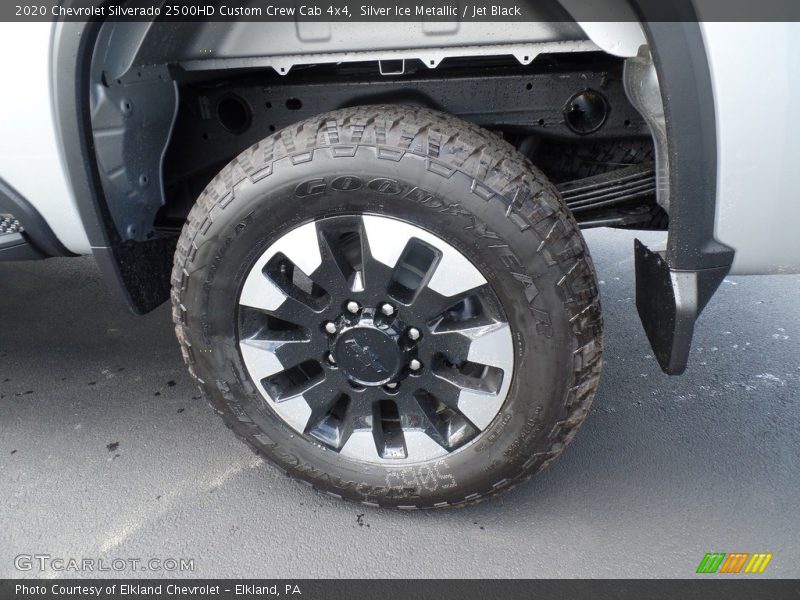 Silver Ice Metallic / Jet Black 2020 Chevrolet Silverado 2500HD Custom Crew Cab 4x4