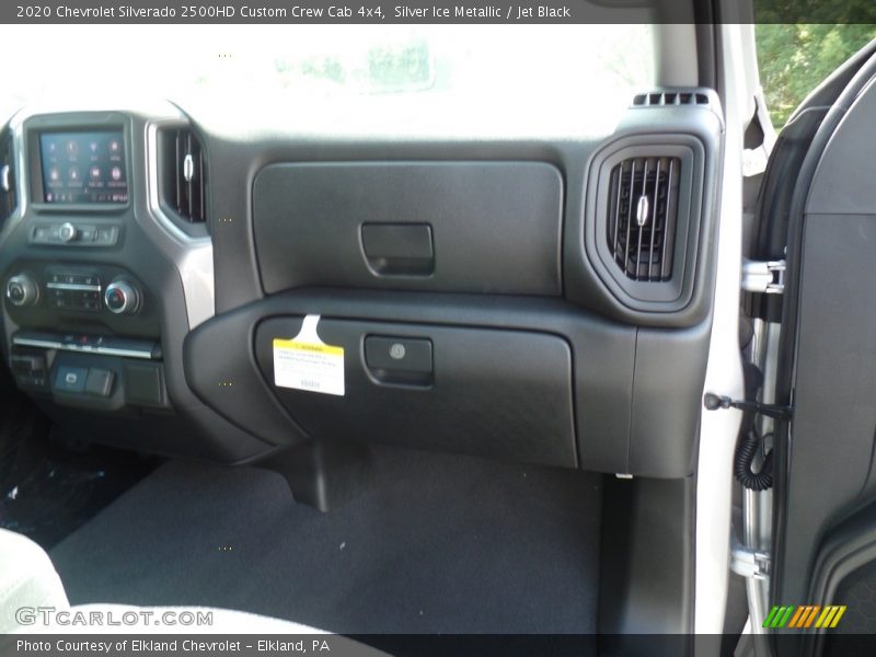 Silver Ice Metallic / Jet Black 2020 Chevrolet Silverado 2500HD Custom Crew Cab 4x4