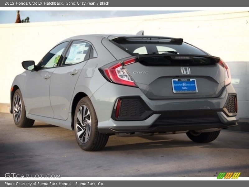 Sonic Gray Pearl / Black 2019 Honda Civic LX Hatchback