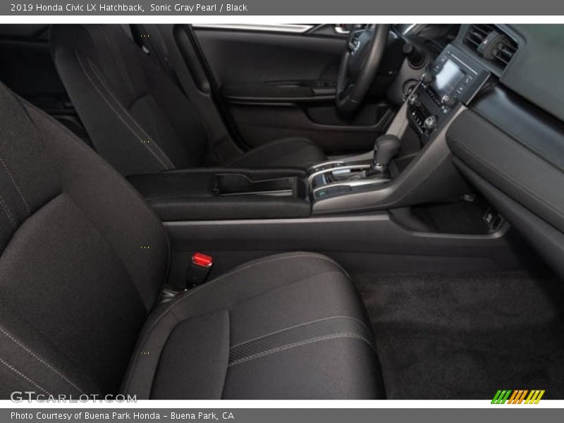 Sonic Gray Pearl / Black 2019 Honda Civic LX Hatchback
