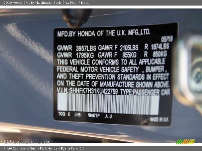 Sonic Gray Pearl / Black 2019 Honda Civic LX Hatchback