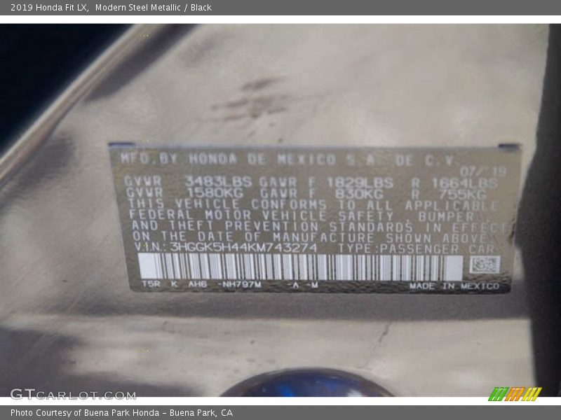 Modern Steel Metallic / Black 2019 Honda Fit LX