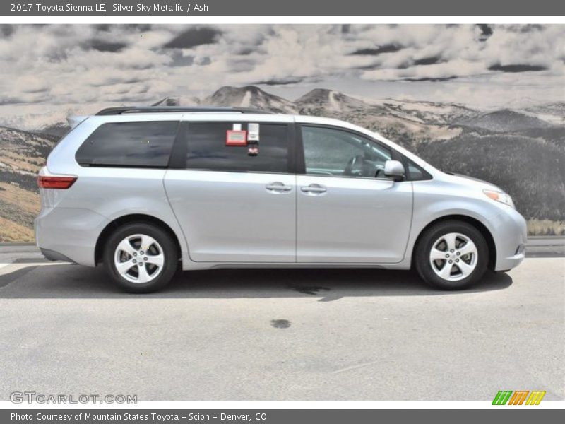 Silver Sky Metallic / Ash 2017 Toyota Sienna LE