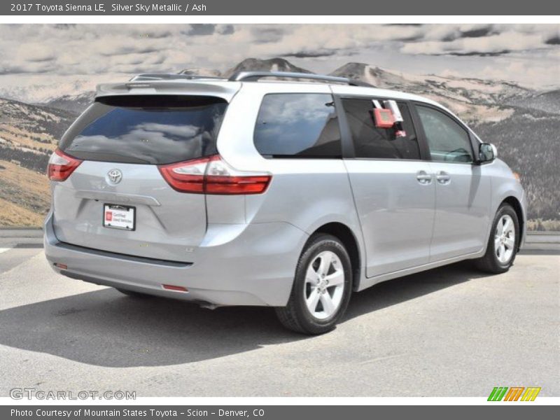Silver Sky Metallic / Ash 2017 Toyota Sienna LE