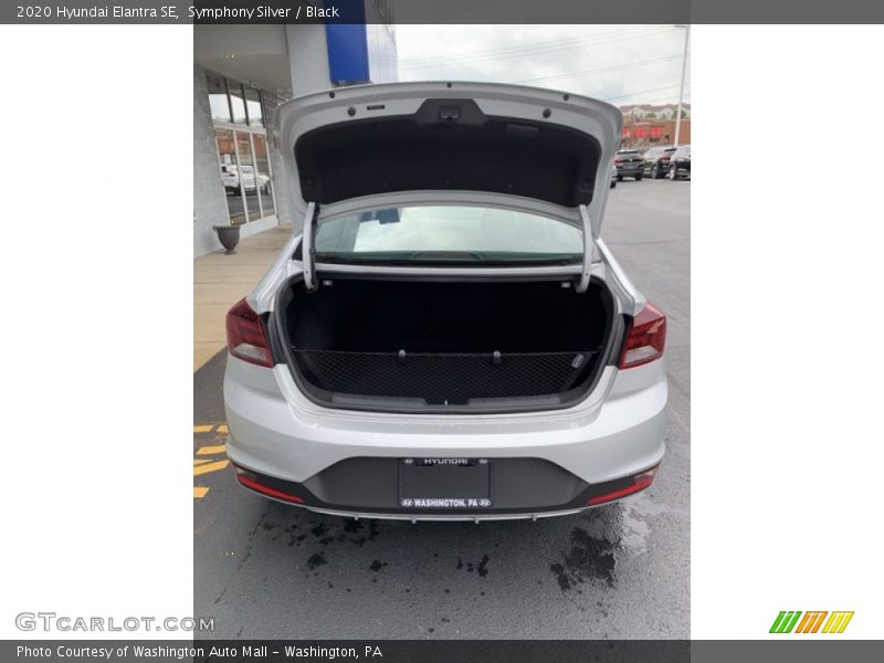 Symphony Silver / Black 2020 Hyundai Elantra SE