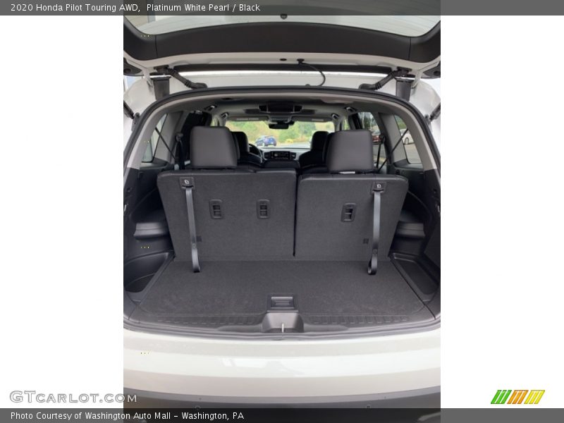  2020 Pilot Touring AWD Trunk