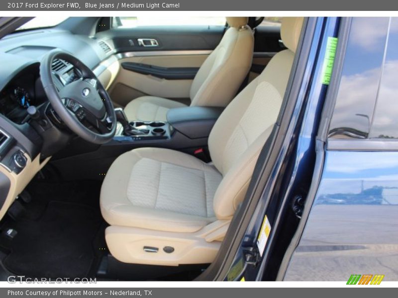 Blue Jeans / Medium Light Camel 2017 Ford Explorer FWD