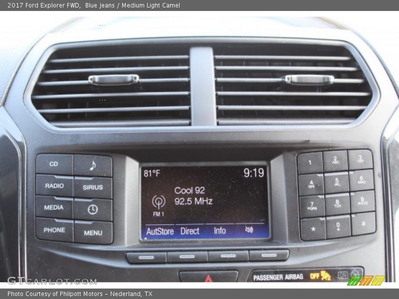 Blue Jeans / Medium Light Camel 2017 Ford Explorer FWD