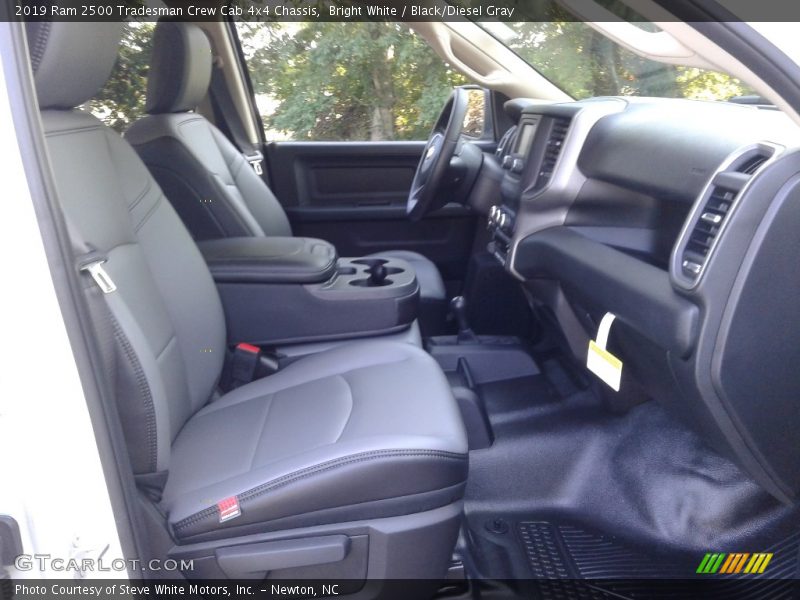 Bright White / Black/Diesel Gray 2019 Ram 2500 Tradesman Crew Cab 4x4 Chassis