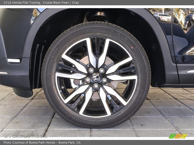 Crystal Black Pearl / Gray 2019 Honda Pilot Touring