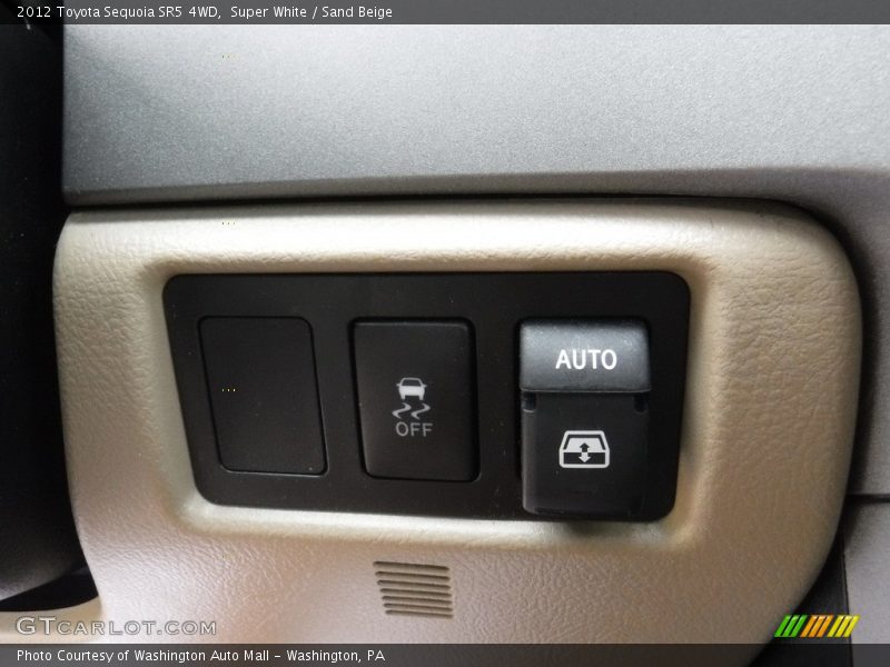 Super White / Sand Beige 2012 Toyota Sequoia SR5 4WD