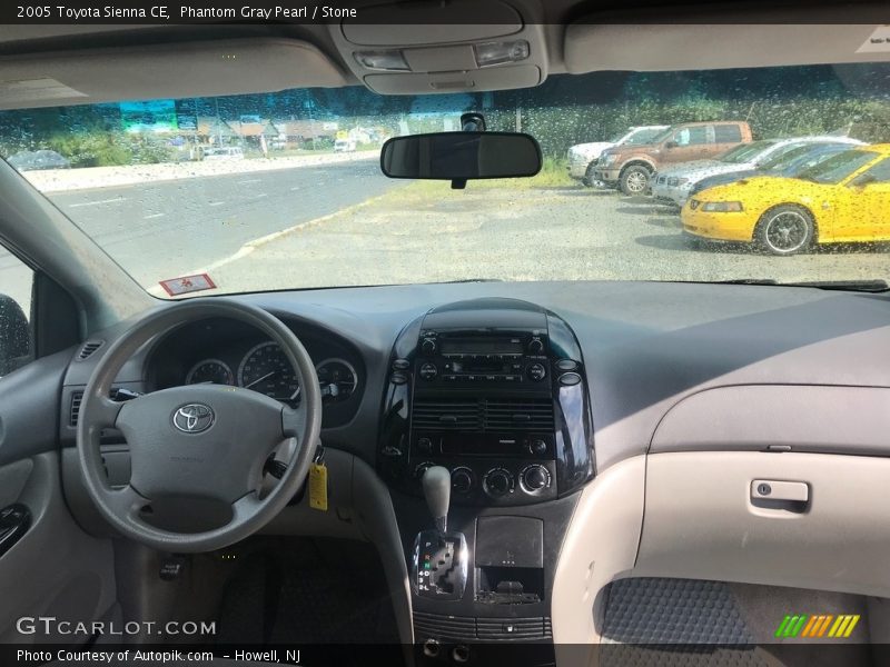 Phantom Gray Pearl / Stone 2005 Toyota Sienna CE