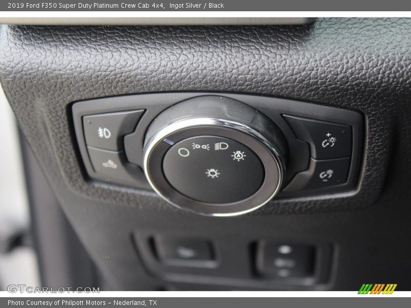 Ingot Silver / Black 2019 Ford F350 Super Duty Platinum Crew Cab 4x4