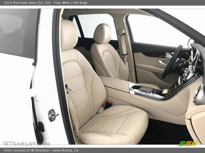 Polar White / Silk Beige 2020 Mercedes-Benz GLC 300