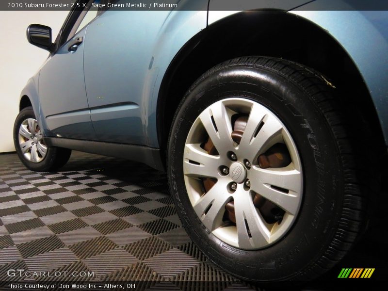 Sage Green Metallic / Platinum 2010 Subaru Forester 2.5 X