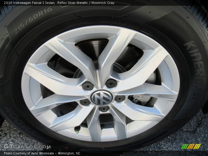 Reflex Silver Metallic / Moonrock Gray 2016 Volkswagen Passat S Sedan